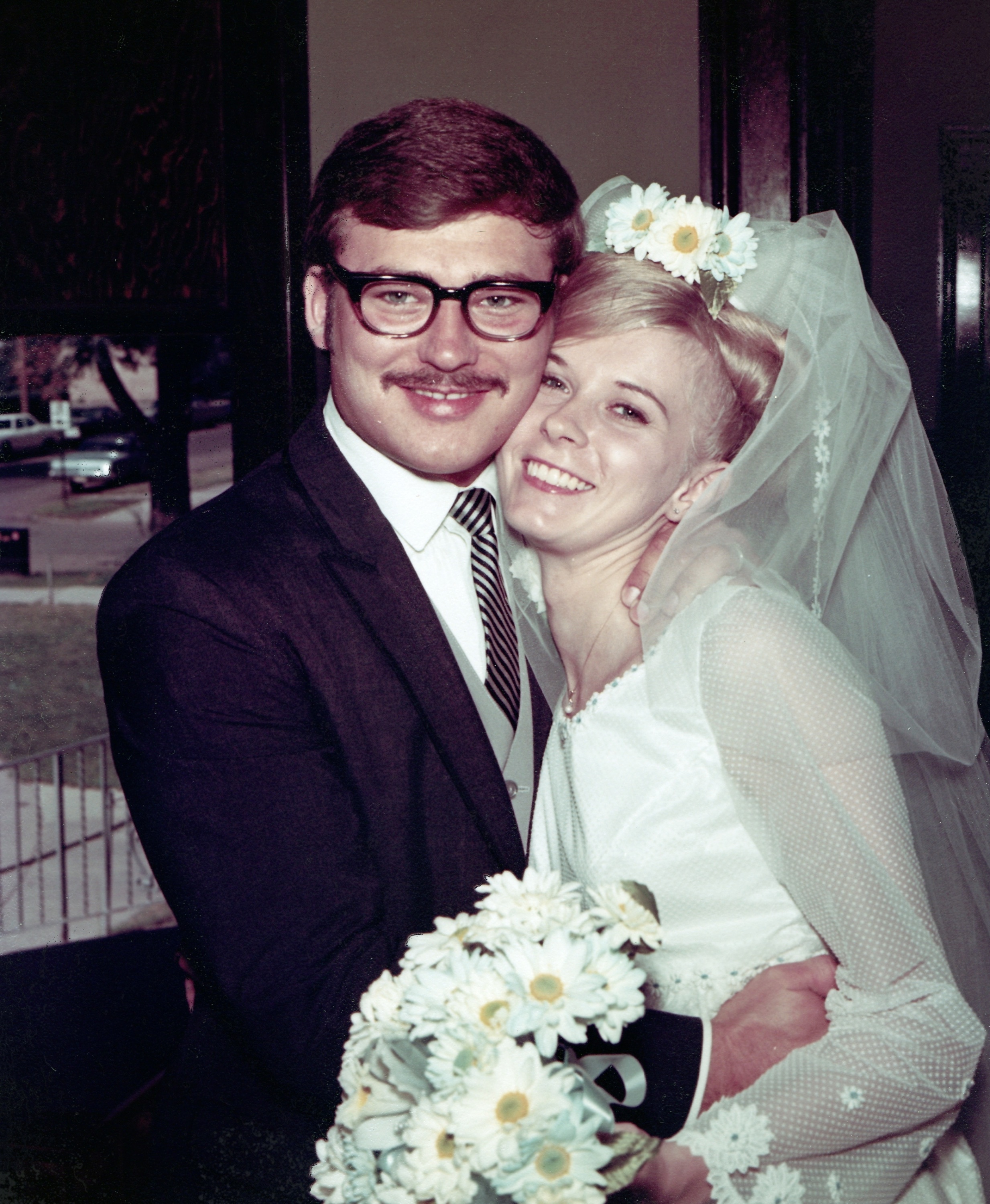 1969-08-31 Jim Janeen Wedding 22.jpg